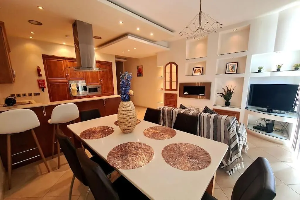 Apartment Seaview 2 Bedroom Ap. In Spinola Saint Julian's Malta
